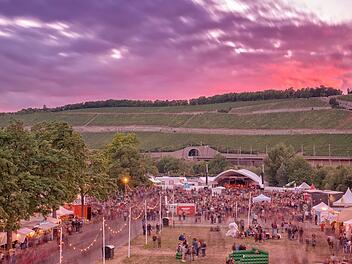 Würzburg: Umsonst & Draußen Festival lockt auch in diesem Jahr mit freiem Eintritt - Veranstalter gibt Programm bekannt