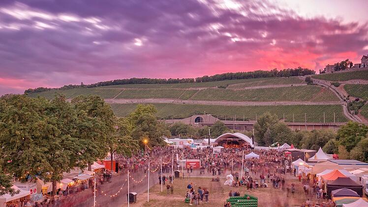 Würzburg: Umsonst & Draußen Festival lockt auch in diesem Jahr mit freiem Eintritt - Veranstalter gibt Programm bekannt