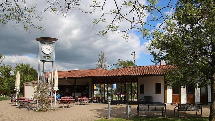 Bislang werden die Bilder vom Dach des Kiosks gesendet.