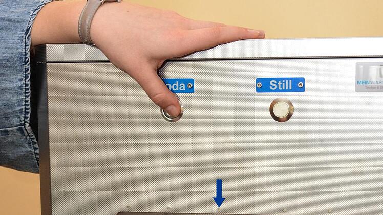 Der neue Wasserspender am Jack-Steinberger-Gymnasium. Bj&ouml;rn Hein