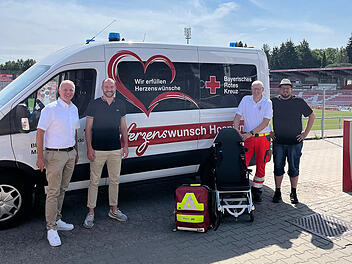 Herzenswunsch Hospizmobil: Letzter Stadionbesuch in W&uuml;rzburg