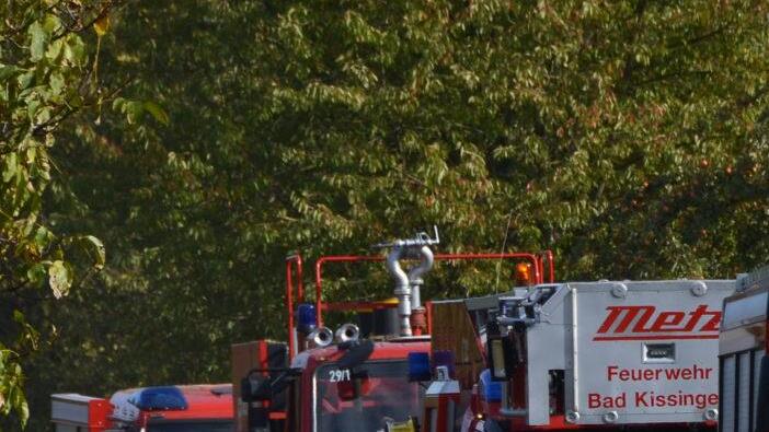 Manchmal ging es ganz schön eng auf dem Haardweg zu, als Tanklöscher neues "Löschmaterial" brachten. Foto: Peter Rauch