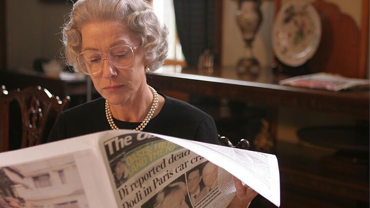 Die Queen (Helen Mirren) hat im Zusammenhang mit dem Tod Dianas eine schlechte Presse.