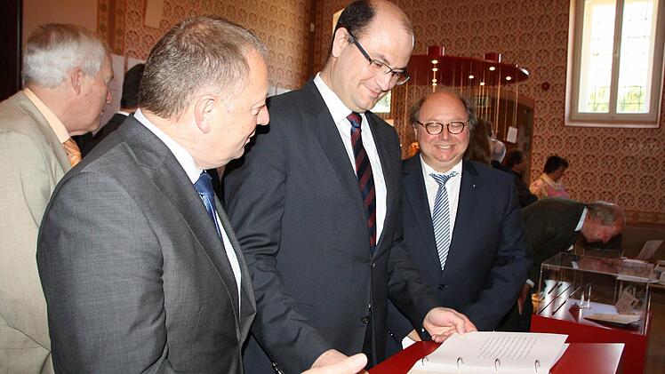 Impressionen von der Ausstellungseröffnung. Foto: Ralf Ruppert