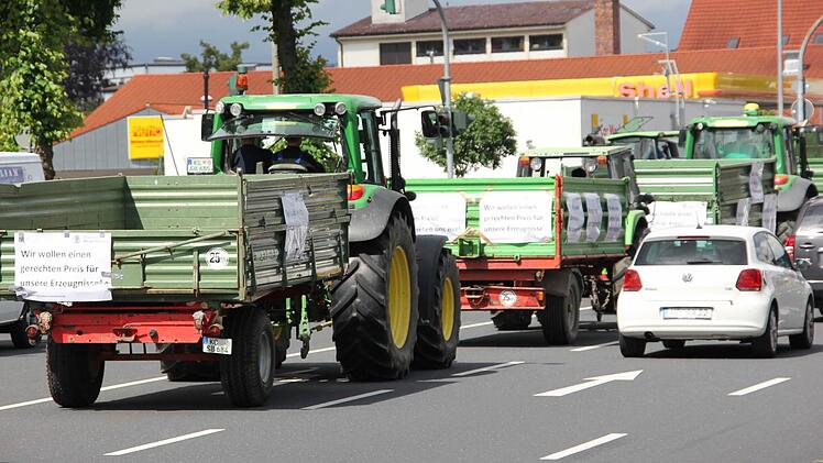 Die Kreuzung der Kulmbacher Straße zur B173/303 war gut frequentiert.  Foto: Andreas Schmitt