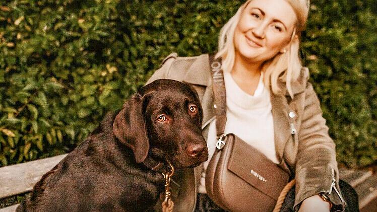 Ein tolles Team: Buddy und Frauchen Maria Hohenhausen.