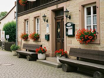 Fränkischer Traditionsgasthof, Gasthaus, Gaststätte, Wirtschaft, Restaurant, Lokal, Landgasthof, Gastronomiebetrieb