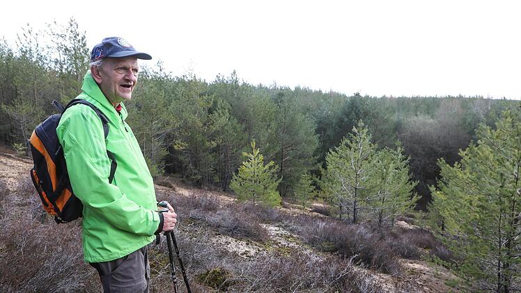 Unterwegs auf unserer Dünenwanderung mit Andi Schettler. Foto: Barbara Herbst