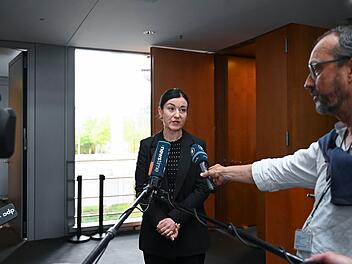 Haushaltsausschuss zu Corona-Maskenbeschaffungen