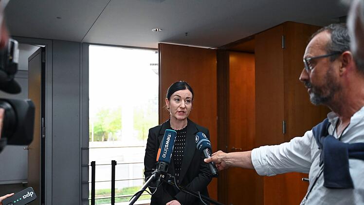 Haushaltsausschuss zu Corona-Maskenbeschaffungen