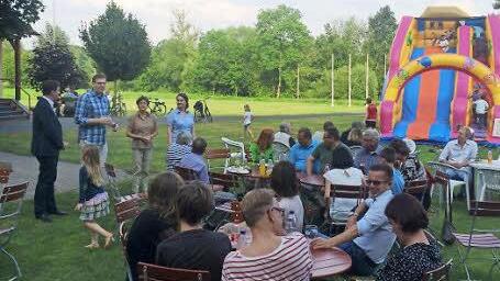 Die Bad Kissinger CSU-Ortsverb&auml;nde feierten Sommerfest. Foto: CSU