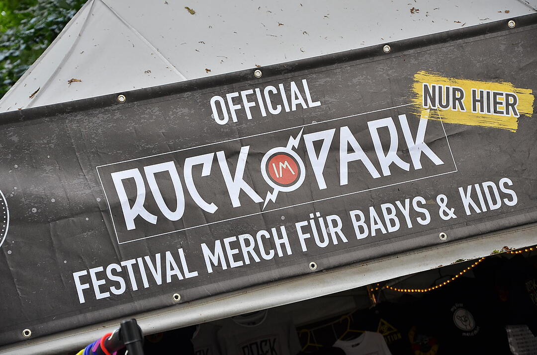 Merch und Bandshirts: Shoppen bei RIP