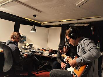 Seit 2013 machen die "Illustrators" gemeinsam Musik. Nach drei Jahren Wartezeit, entstand nun die zweite EP.  Foto: Marcel Grosch