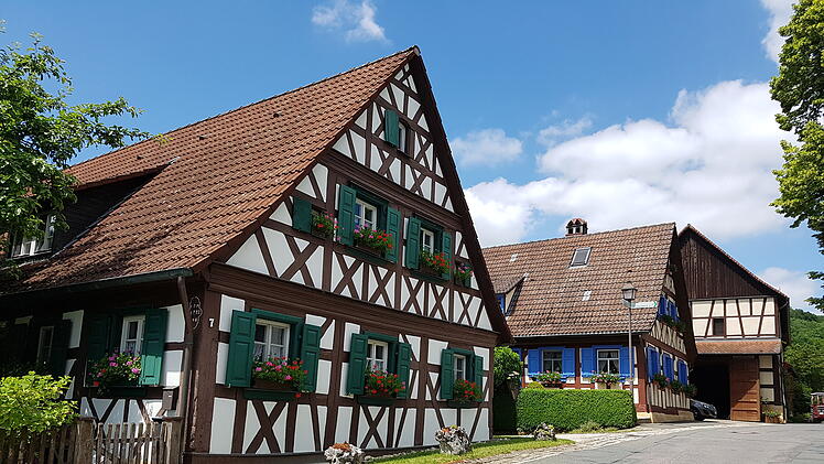 Frankendorf, ein Gemeindeteil des Marktes Buttenheim im Landkreis Bamberg, ist laut unseren Lesern das sch&ouml;nste Fachwerk-Dorf Frankens.