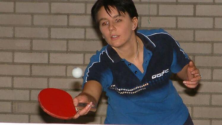 Auf Meisterkurs befindet sich in der 1. Kreisliga der TTC Wallenfels II. Zum erfolgreichen Team gehört Petra Schreiber, die im zweiten Paarkreuz mit 12:3 Einzelspiele zu den besten Spielerinnen gehört.