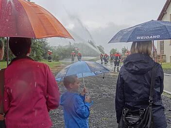 Es war ein feuchter Tag am Sonntag in Lichtenstein. Von überall her kam das Wasser.