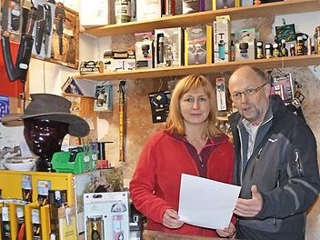 Brigitte und Dietmar Marscholik sollen sich schon bald von ihrem Lebenswerk verabschieden.  Foto: Bernhard Panzer