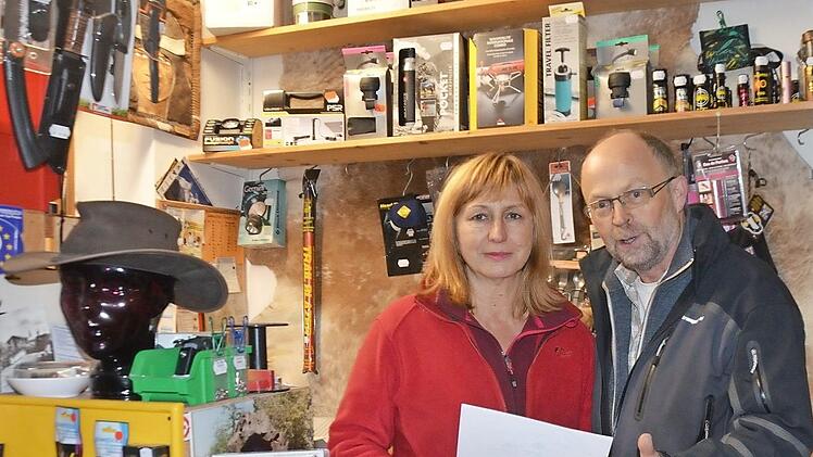 Brigitte und Dietmar Marscholik sollen sich schon bald von ihrem Lebenswerk verabschieden.  Foto: Bernhard Panzer