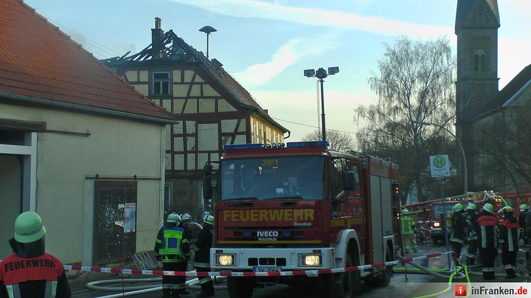 Gemeindehaus in Altenmuenster Ortskern niedergebrannt