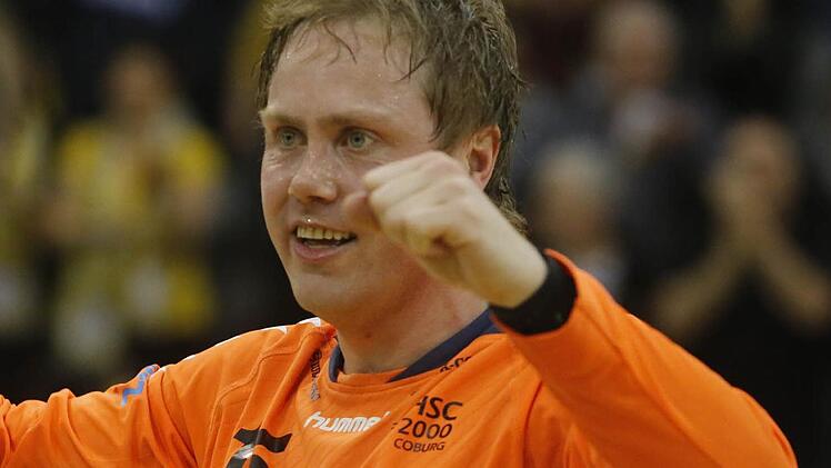 Der Mann des Abends: Coburgs Torsteher Havard Martinsen hielt 17 Bälle und avancierte so zum Matchwinner beim klaren 28:22-Sieg des HSC 2000 Coburg über den HSC Bad Neustadt. Foto: Timo Geldner