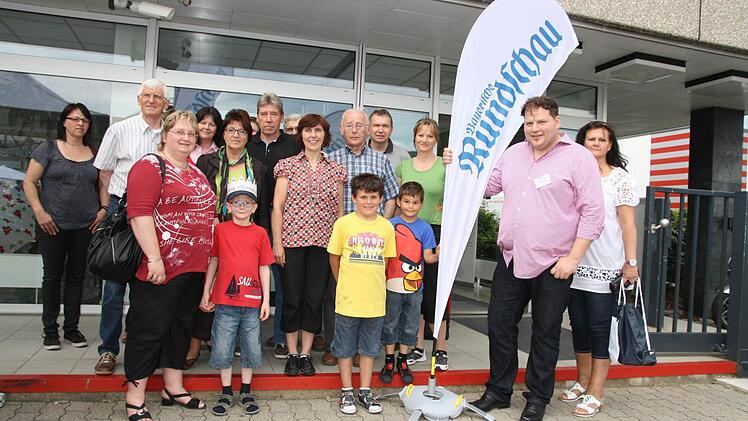 Sechs Gruppen beim Rundgang - und immer noch ist das Interesse groß