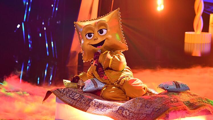 Rave-ioli beschloss den Abend mit "A Whole New World" (aus "Aladdin"). Fans in den sozialen Medien wollen deutlich Pietro Lombardi erkannt haben.