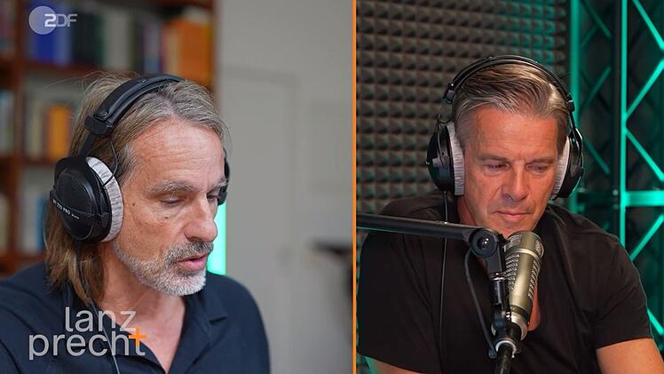Richard David Precht (links) und Markus Lanz haben in ihrem Podcast "Lanz + Precht" &uuml;ber die Rente mit 63 gesprochen.