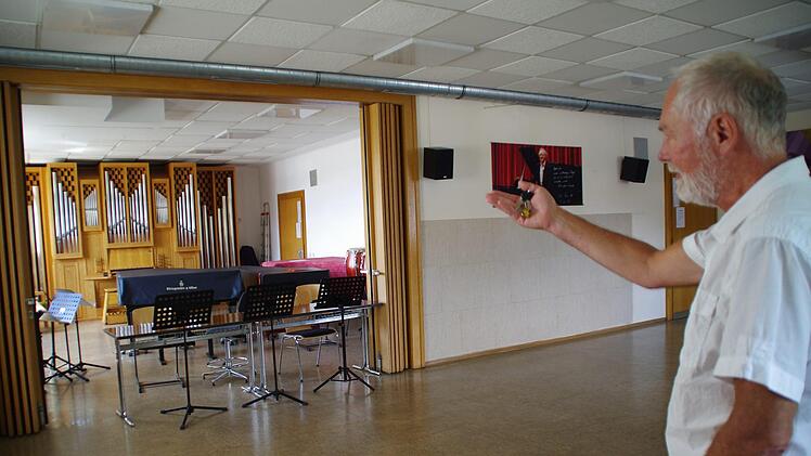 Der Chorraum grenzt direkt an den Orgel-Bereich. Foto: Marco Meißner