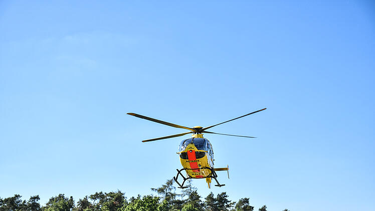 Schwerer Motorradunfall: Rettungshubschrauber im Einsatz