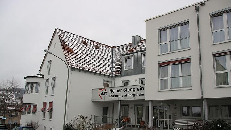 Das Heiner-Steinglein-Senioren- und Pflegeheim ist coronafrei. Nun muss das Ausbruchsgeschehen vom Dezember aufgearbeitet werden. Foto: Katrin Geyer