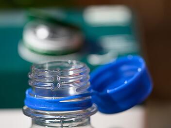 EU-Richtlinie sorgt f&uuml;r &Auml;rger bei Getr&auml;nke-Deckeln