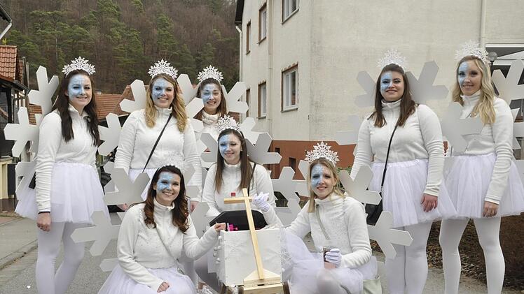 Eindrücke vom Stralsbacher Faschingszug. Foto: Peter Klopf
