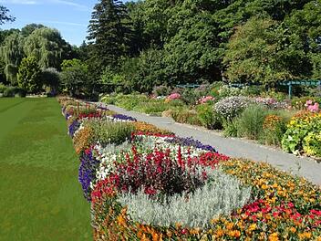 Wechselflorbeet Botanischer Garten Hof