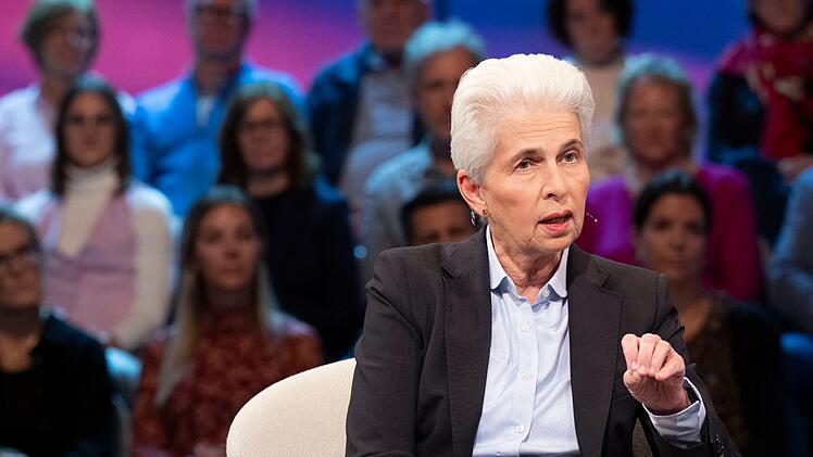 Marie-Agnes Strack-Zimmermann äußerte sich bei "maischberger" zum Abschuss russischer Kampfjets.
