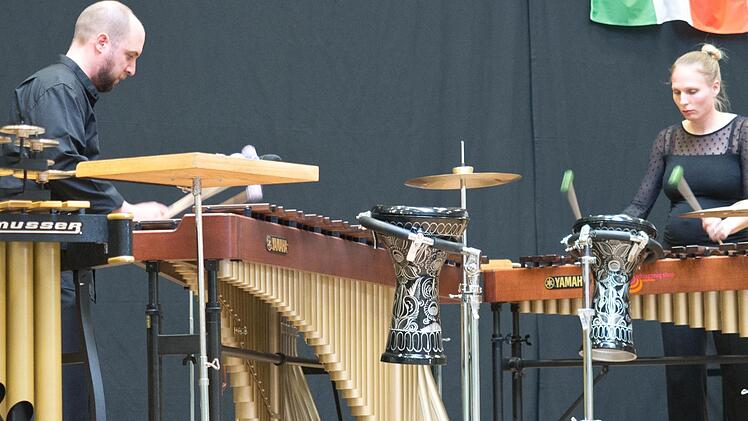 toc2 alias Dominic Herrmann und Martina Balz brachten die Ohren zum Staunen.  Foto: Nicole Julien-Mann