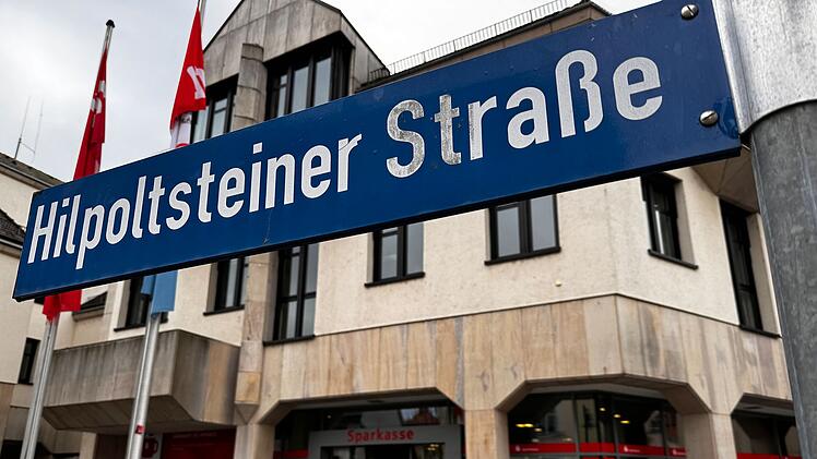 Fränkische Sparkasse verhindert Spende an AfD - Aktion sorgt für helle Aufregung