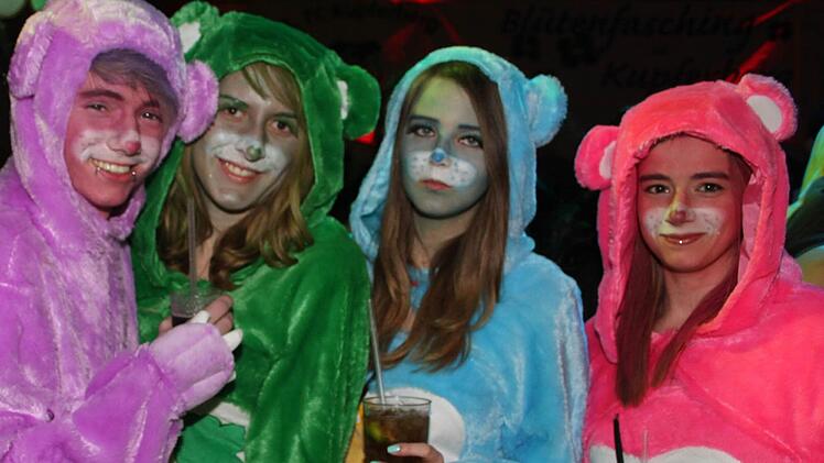 Die Gummibärenbande - ein schweißtreibendes Kostüm. Foto: Sonja Adam