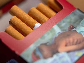 WHO und DKFZ fordern höhere Tabaksteuer: Packung mit 20 Zigaretten soll knapp 23 Euro kosten