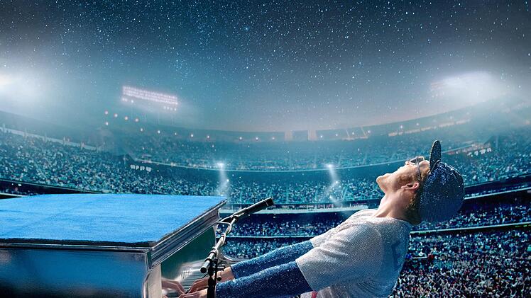 Taron Egerton als Elton John in einer Szene des Films  "Rocketman".  David Appleby/Paramount Germany/dpa