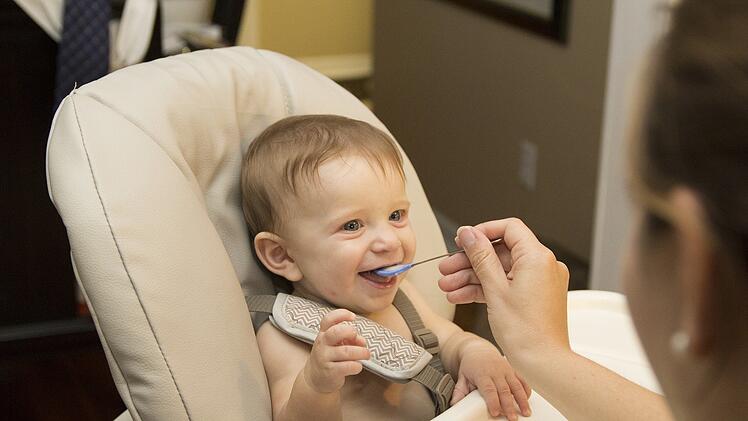 Der Hersteller Humana Vertriebs GmbH ruft Baby-Gl&auml;schen zur&uuml;ck