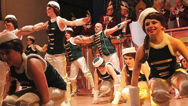 Abschließender Höhepunkt war der Schautanz "Russische Nächte" der FGS-Musketiere.