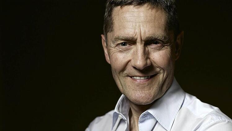 Der Schauspieler Udo Schenk schlüpft in die Figur des Chronisten Thietmar von Merseburg. Fotos: CAB.