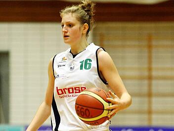 29 Dreier brachte Alina Hartmann in der letzten Bundesliga-Spielzeit erfolgreich im Korb unter. Das entspricht 42 Prozent von insgesamt 68 Versuchen. Foto: sportpress