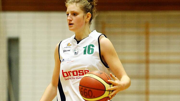 29 Dreier brachte Alina Hartmann in der letzten Bundesliga-Spielzeit erfolgreich im Korb unter. Das entspricht 42 Prozent von insgesamt 68 Versuchen. Foto: sportpress