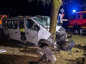 Betrunkener bei Unfall im Kreis Coburg schwer verletzt