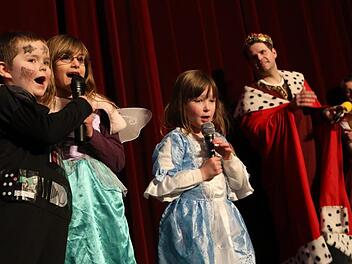 Impressionen vom Kulmbacher Kinderfasching in der Stadthalle Barbara Herbst