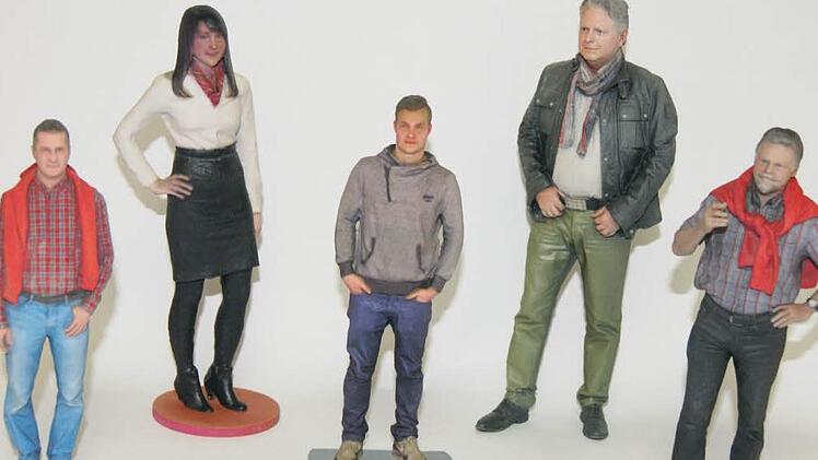Figuren aus dem 3D-Drucker gibt es von zehn bis 36 Zentimeter. Foto: privat