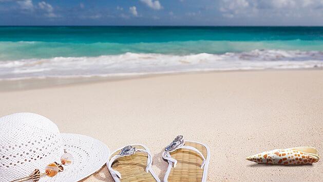 Kümmere dich um deine Versicherung, damit du und nicht der Urlaub baden gehst.