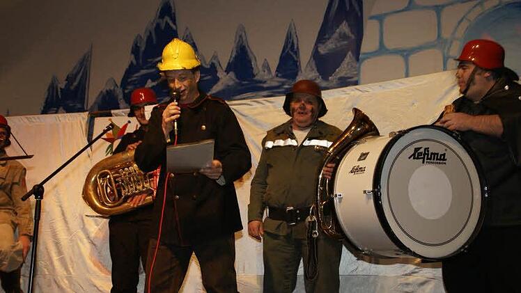 Genau so frech wie die Oberpfälzer im Frankenfasching: die Schmerber Feuerwehrkapelln.
