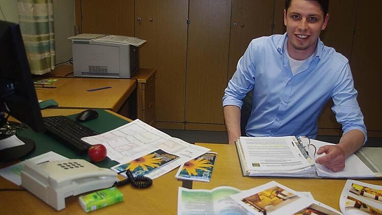 Vor vier Wochen hat der Arnikastadt-Netzwerkmanager Oliver Plewa seine Arbeit aufgenommen.  Foto: hs